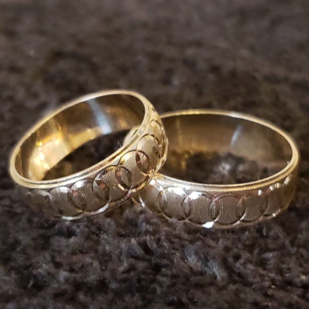 10K gold wedding bands set